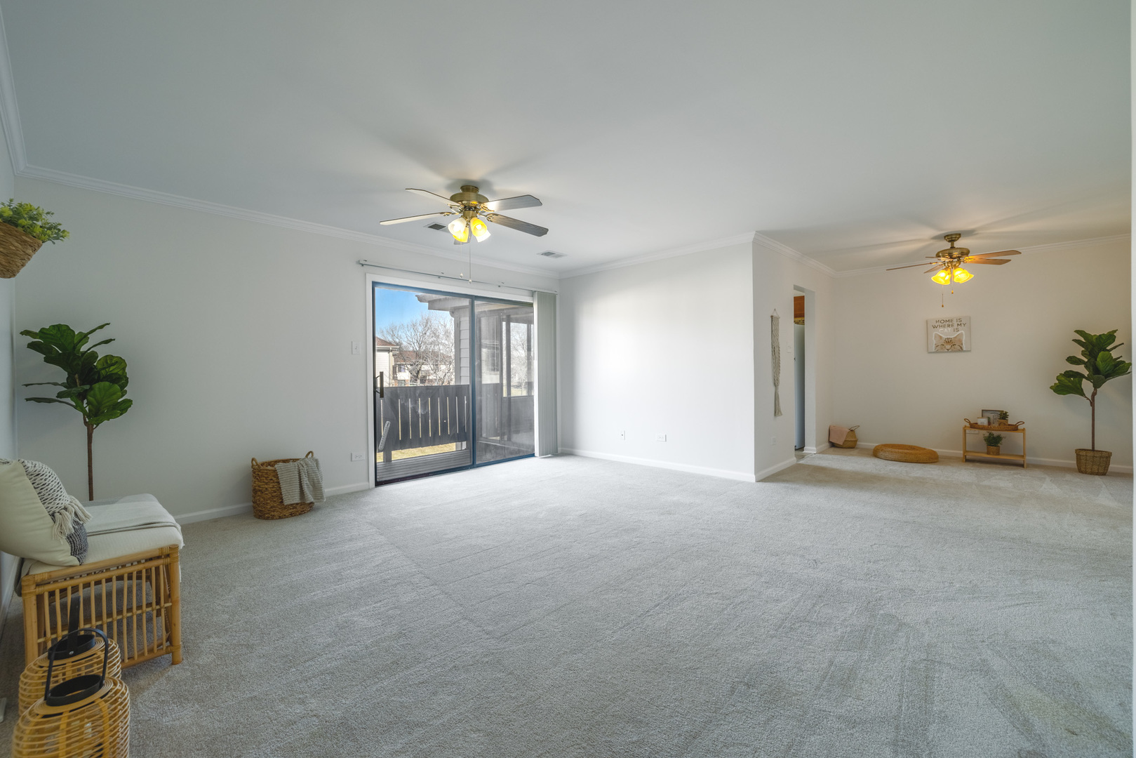 886 Coach Road, Unit 2 Palatine, IL 60074 - Photo 11 of 21 Gallery Image 11