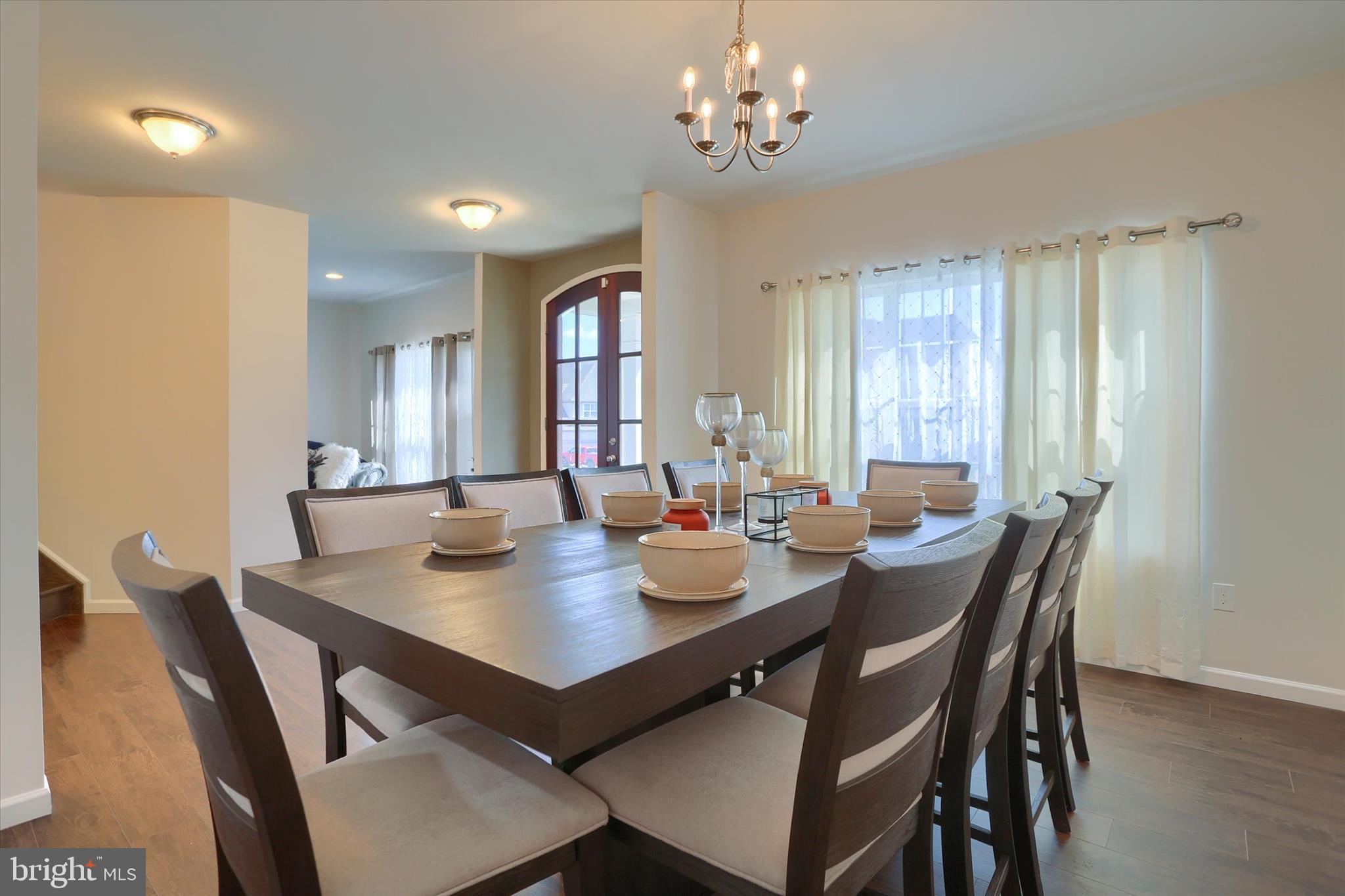 515 Darrow Road York, PA 17404 - Photo 17 of 41 a view of a dining room and livingroom view