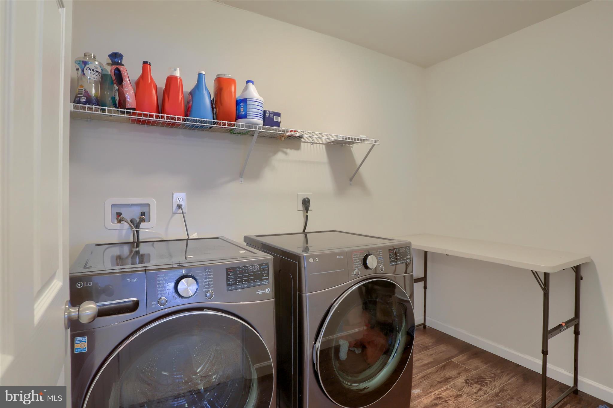 515 Darrow Road York, PA 17404 - Photo 24 of 41 a utility room with dryer and washer