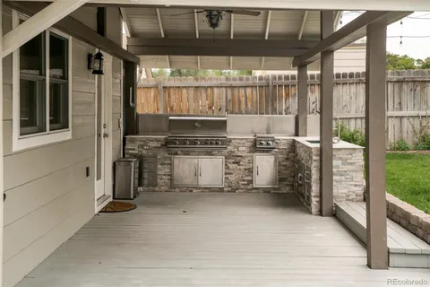 $750,000 | 11967 West 14th Avenue, Lakewood, CO 80401