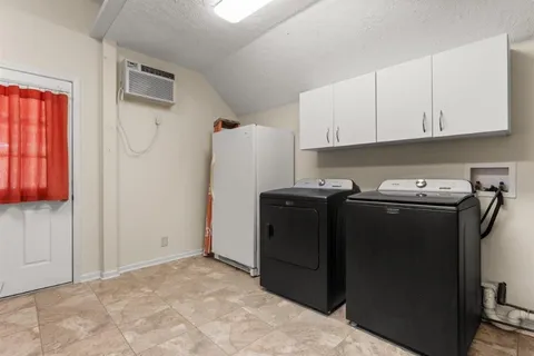 $349,000 | 1214 9th Street, Lake Charles, LA 70601