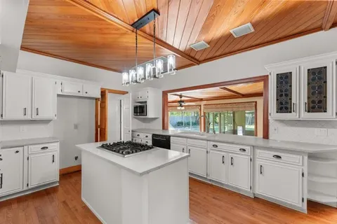 $349,000 | 1214 9th Street, Lake Charles, LA 70601