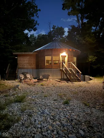 $1,300,000 | 2710 Highway 32, Crawfordsville, IN 47933