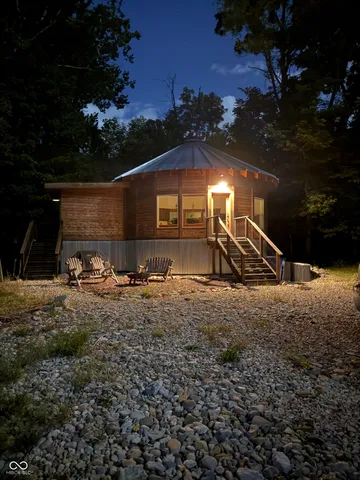 $1,300,000 | 2710 Highway 32, Crawfordsville, IN 47933