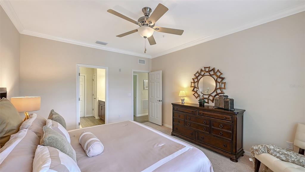 85 Navigation Circle Osprey, FL 34229 - Photo 16 of 41 Gallery Image 16