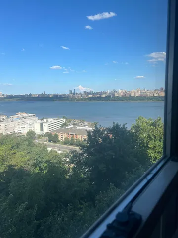 $285,000 | 7100 Boulevard East, Unit 5E, Guttenberg, NJ 07093