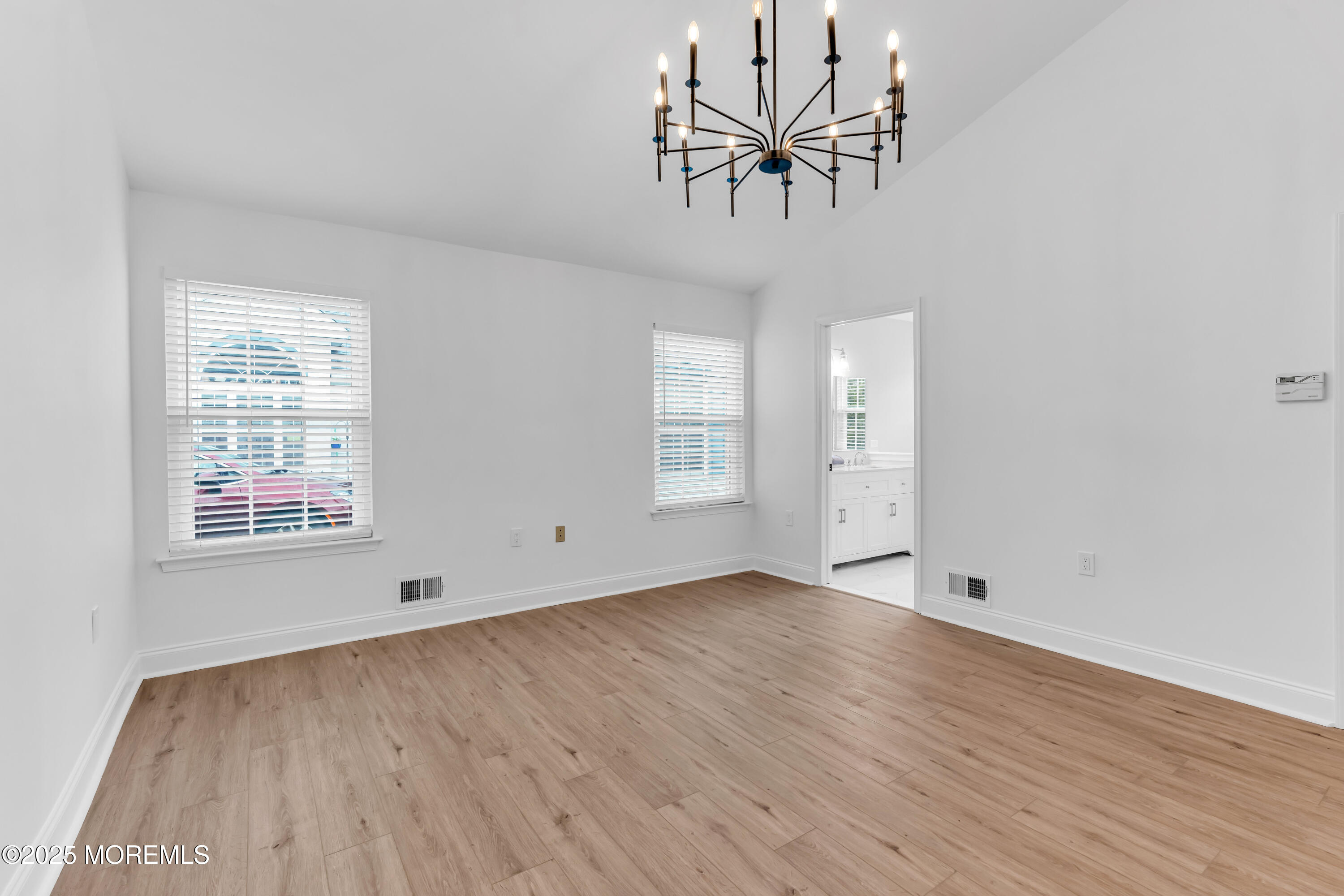 27 Angus Court Jackson, NJ 08527 - Photo 21 of 37 025_dsc03308_804