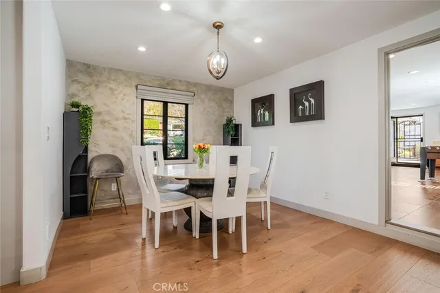 $11,000 | 1544 Ard Eevin Avenue, Glendale, CA 91202