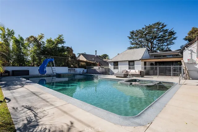 $11,000 | 1544 Ard Eevin Avenue, Glendale, CA 91202