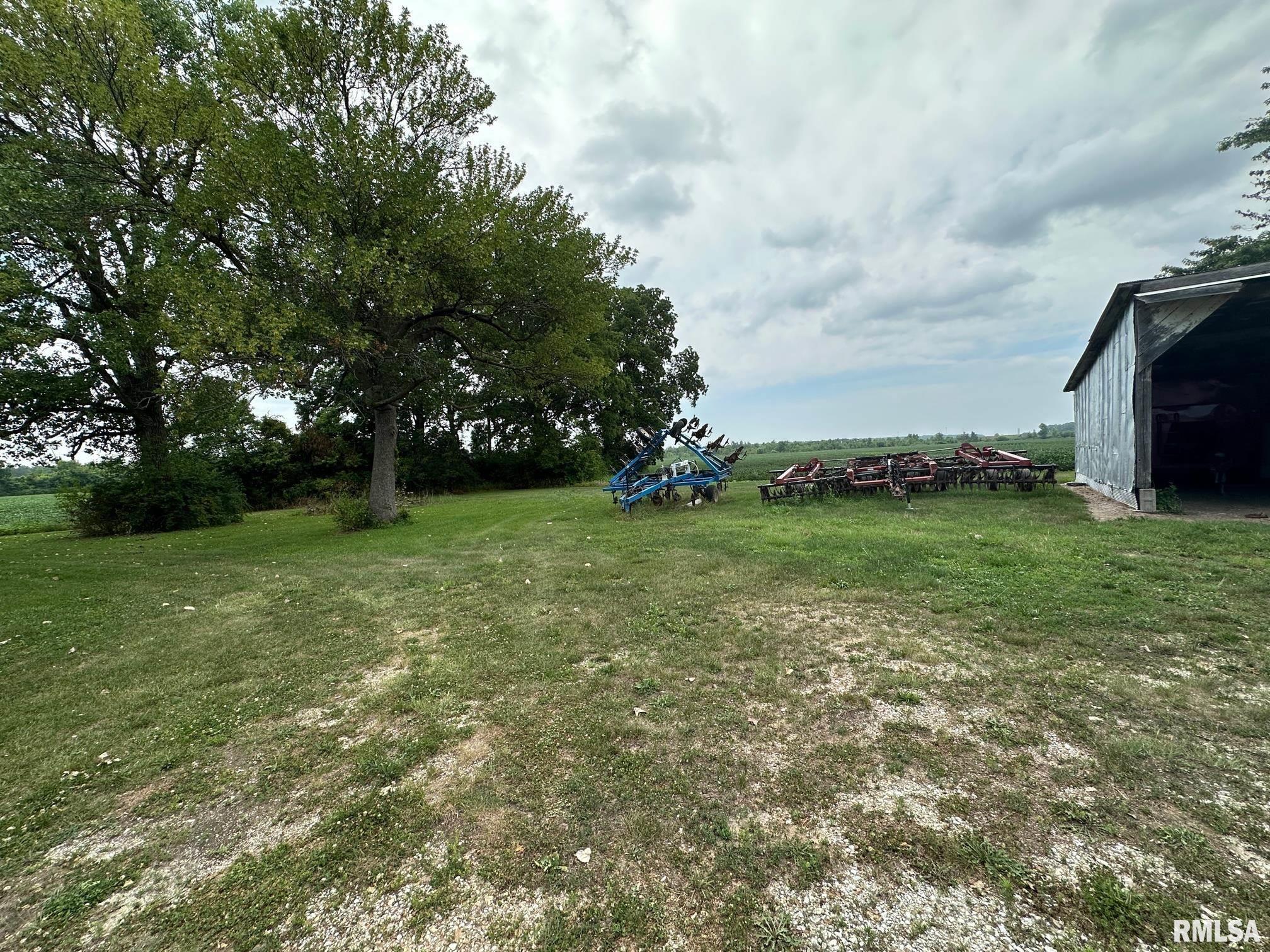 623 West Radio Road Quincy, IL 62305 - Photo 12 of 22 Gallery Image 12
