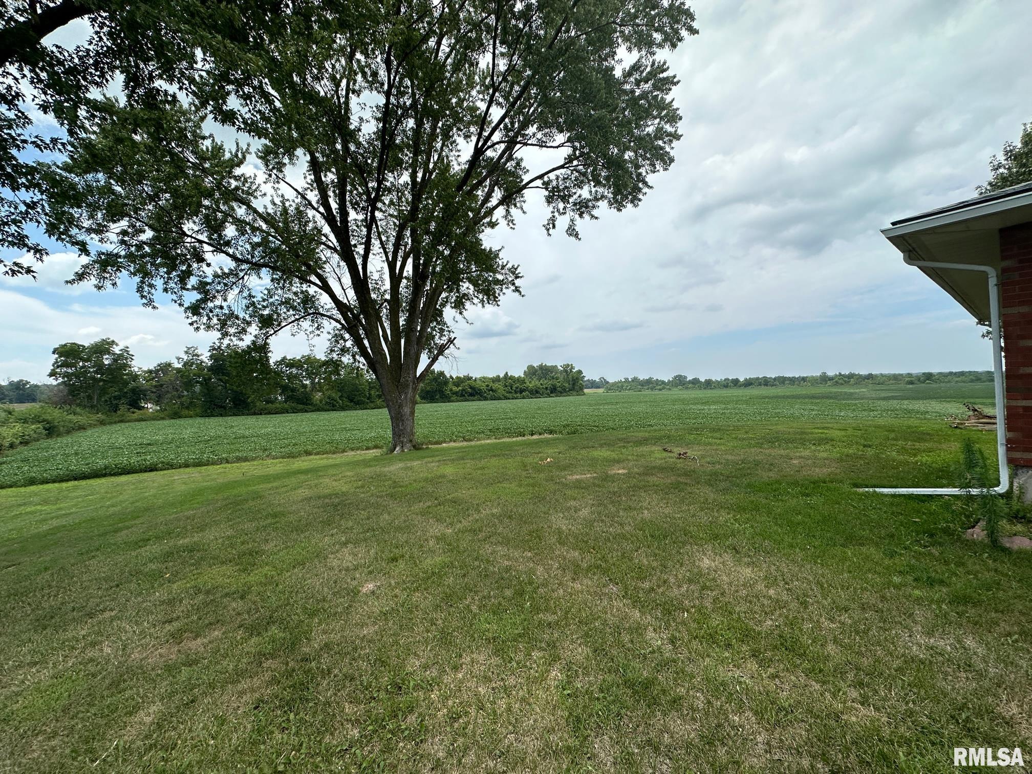 623 West Radio Road Quincy, IL 62305 - Photo 9 of 22 Gallery Image 9