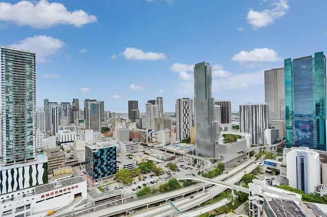 $4,700 | 350 South Miami Avenue, Unit 3501, Miami, FL 33130