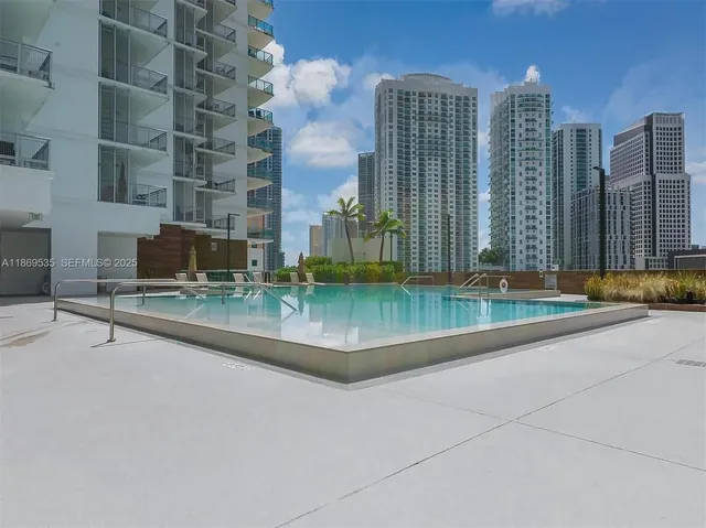 $4,700 | 350 South Miami Avenue, Unit 3501, Miami, FL 33130