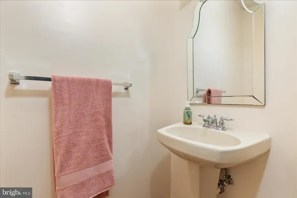 $499,900 | 42 Decatur Drive, Bunker Hill, WV 25413