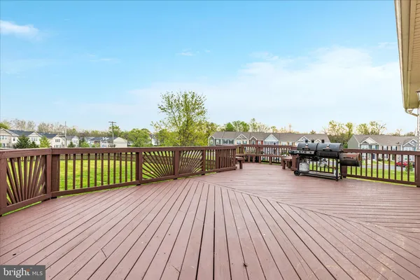 $499,900 | 42 Decatur Drive, Bunker Hill, WV 25413