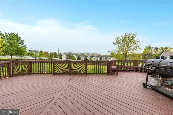 $499,900 | 42 Decatur Drive, Bunker Hill, WV 25413