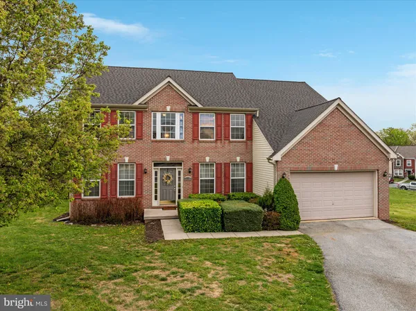 $499,900 | 42 Decatur Drive, Bunker Hill, WV 25413