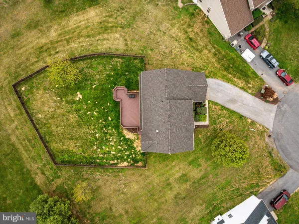 $499,900 | 42 Decatur Drive, Bunker Hill, WV 25413