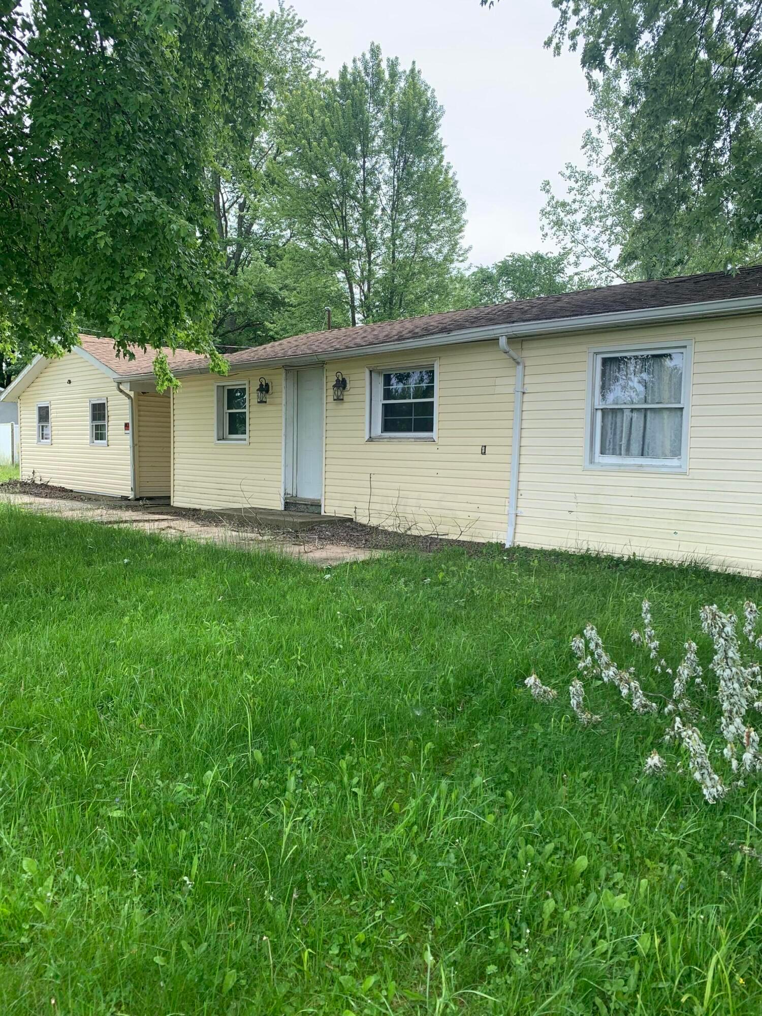13735 Cleveland Road Southwest Pataskala, OH 43062 - Photo 1 of 3 IMG-8226