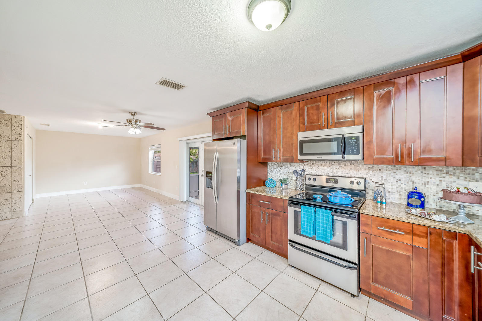 4784 Alfresco Street Boca Raton, FL 33428 - Photo 17 of 52 18-Interior-15