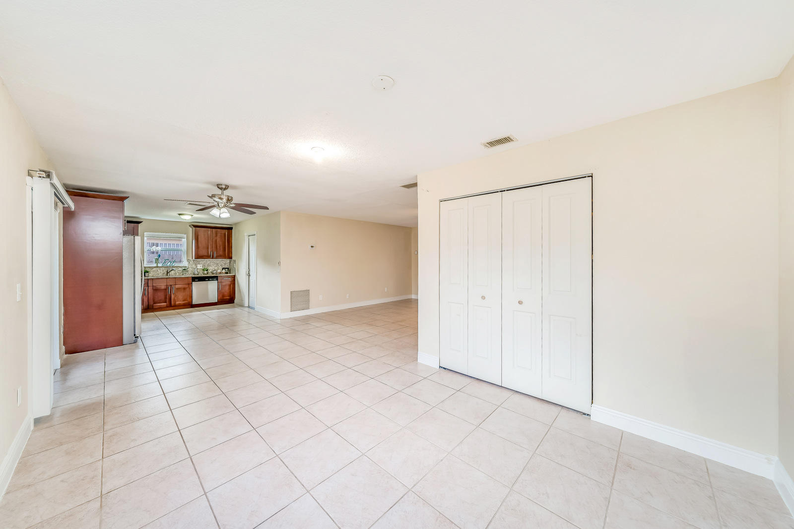 4784 Alfresco Street Boca Raton, FL 33428 - Photo 21 of 52 22-Interior-8