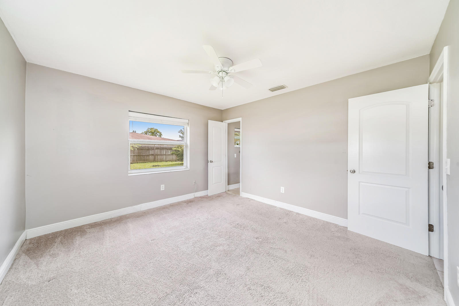 4784 Alfresco Street Boca Raton, FL 33428 - Photo 26 of 52 master en-suite