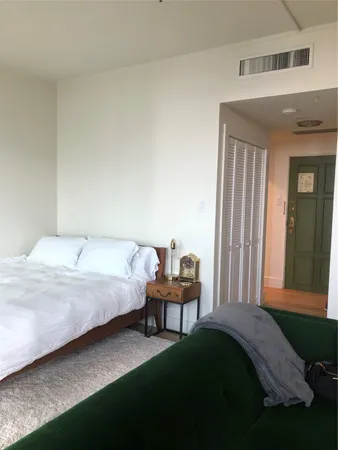 $1,980 | 1801 Lavaca Street, Unit 11B, Austin, TX 78701