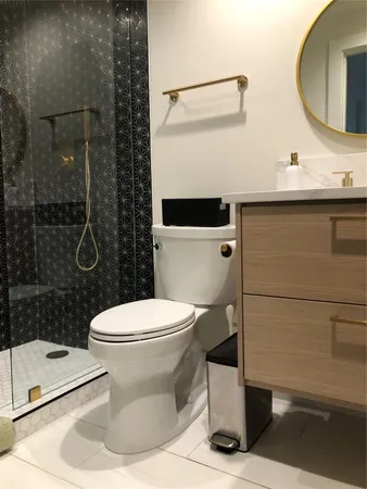 $1,980 | 1801 Lavaca Street, Unit 11B, Austin, TX 78701