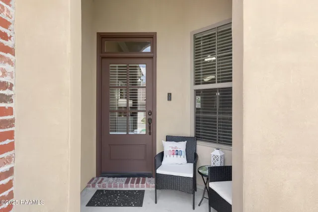 $245,000 | 100 Newshire Drive, Broussard, LA 70518