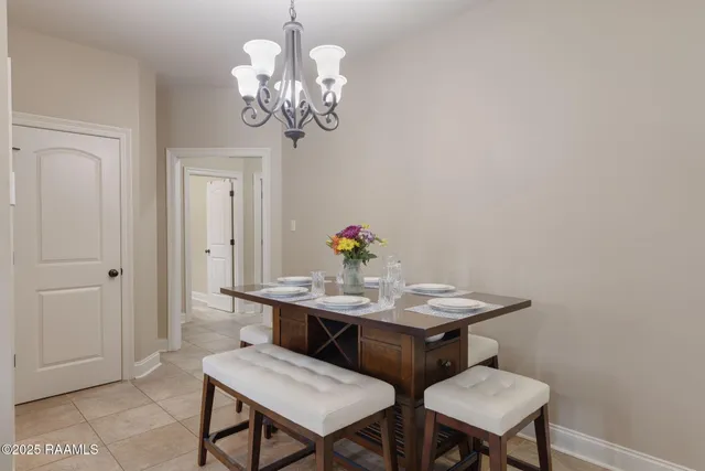 $245,000 | 100 Newshire Drive, Broussard, LA 70518