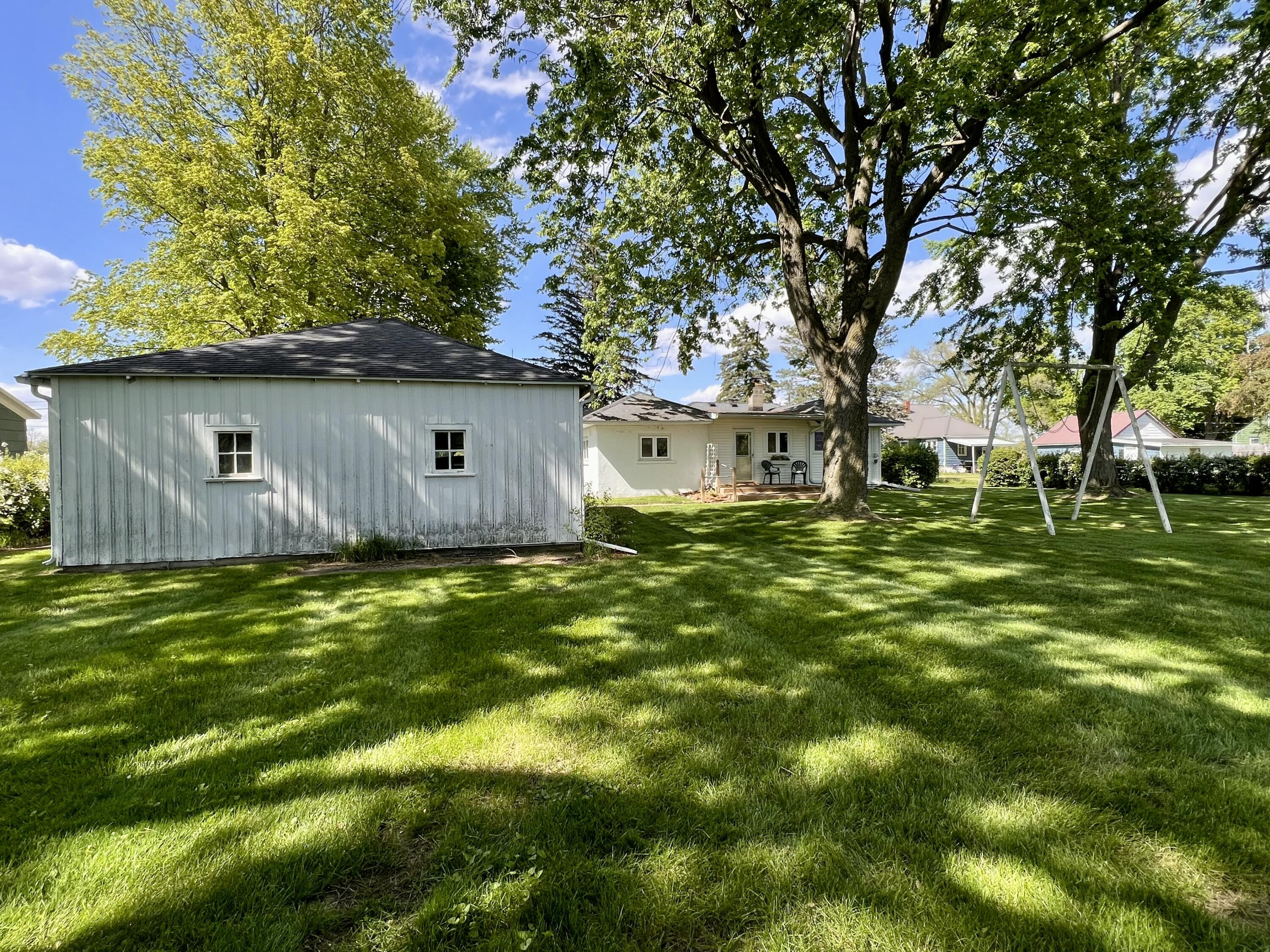 879 West Chicago Road Bronson, MI 49028 - Photo 14 of 66 IMG_9047