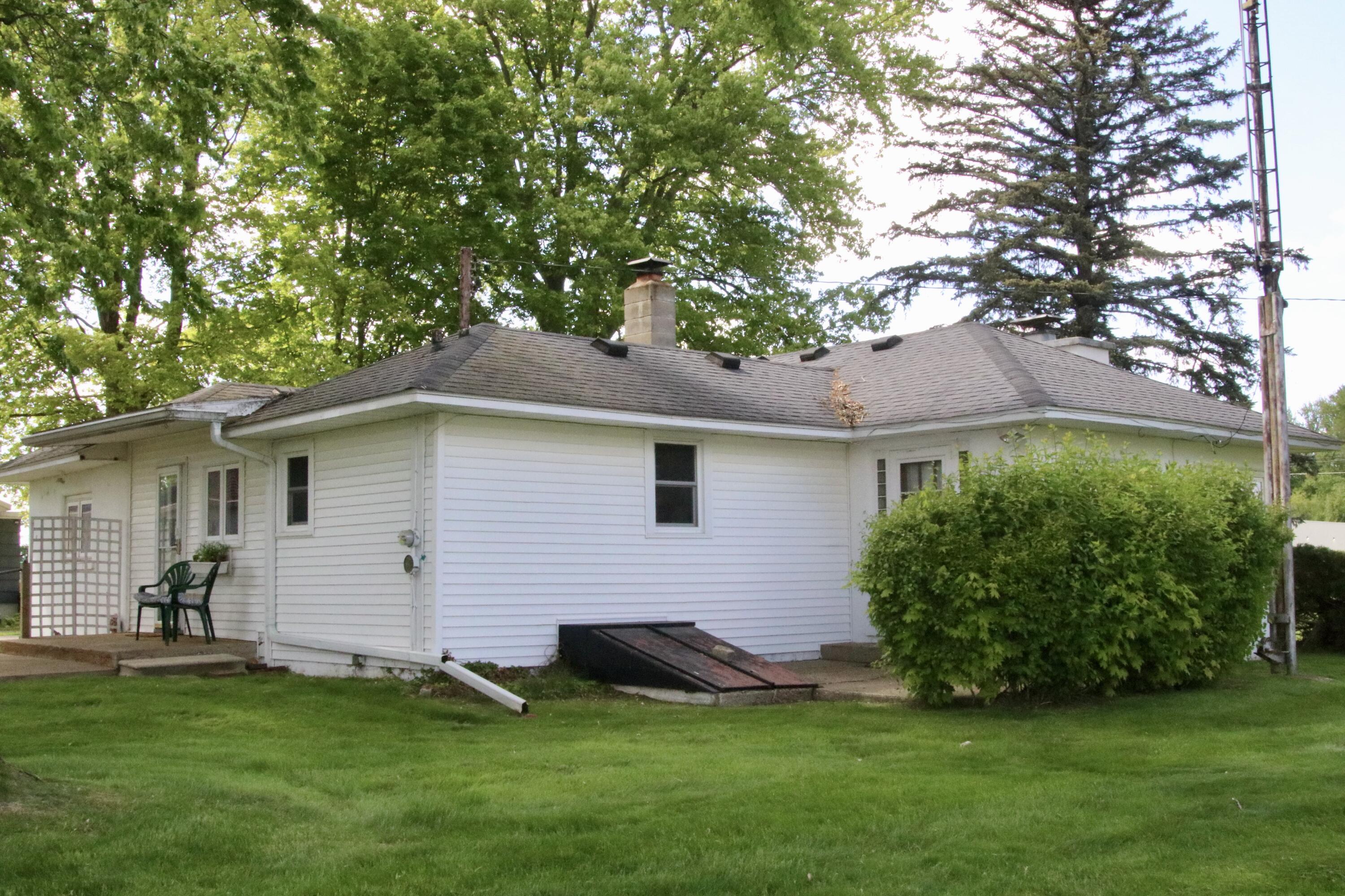 879 West Chicago Road Bronson, MI 49028 - Photo 10 of 66 IMG_4126