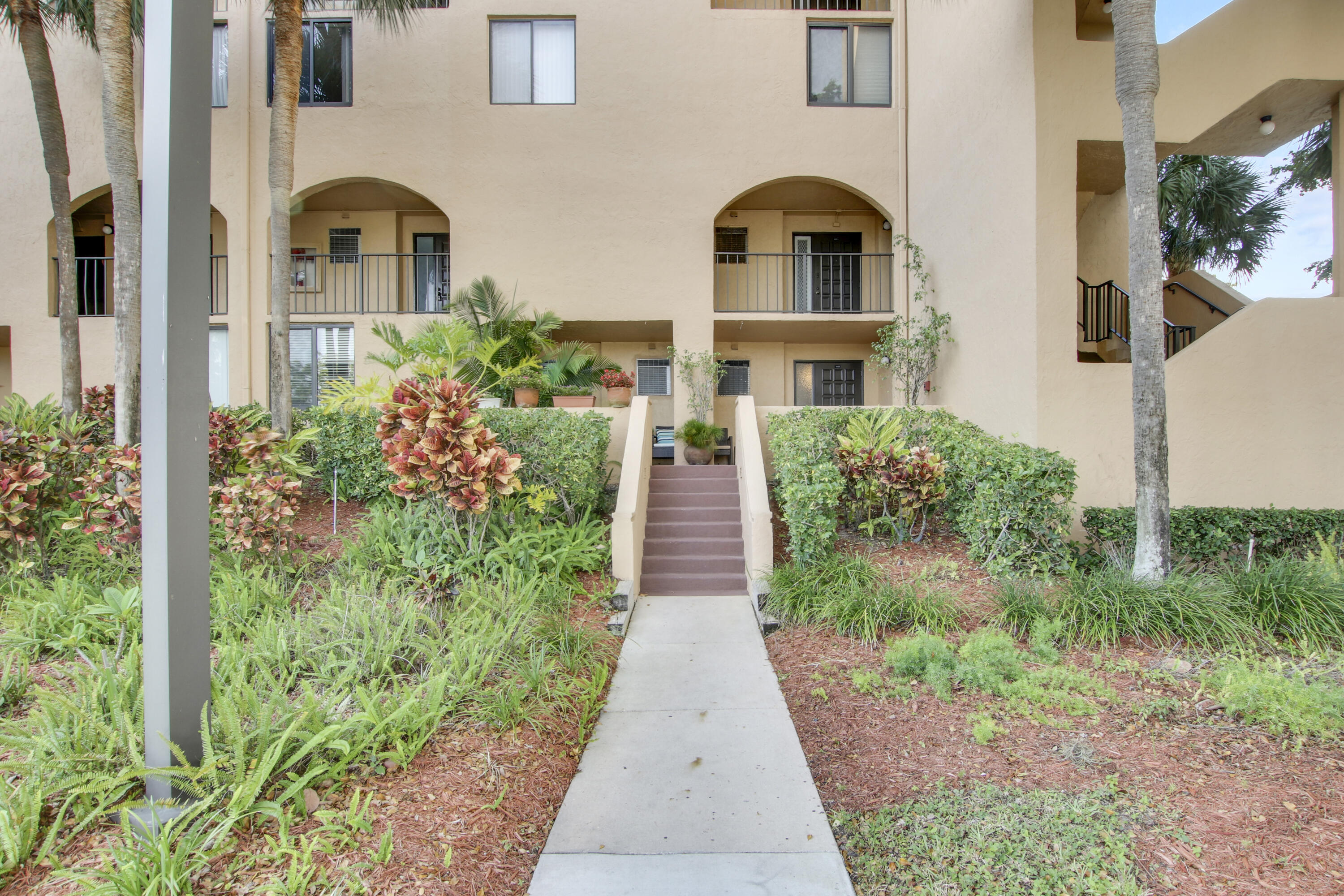 755 Dotterel Road, Unit 1101 Delray Beach, FL 33444 - Photo 2 of 29 House5-23