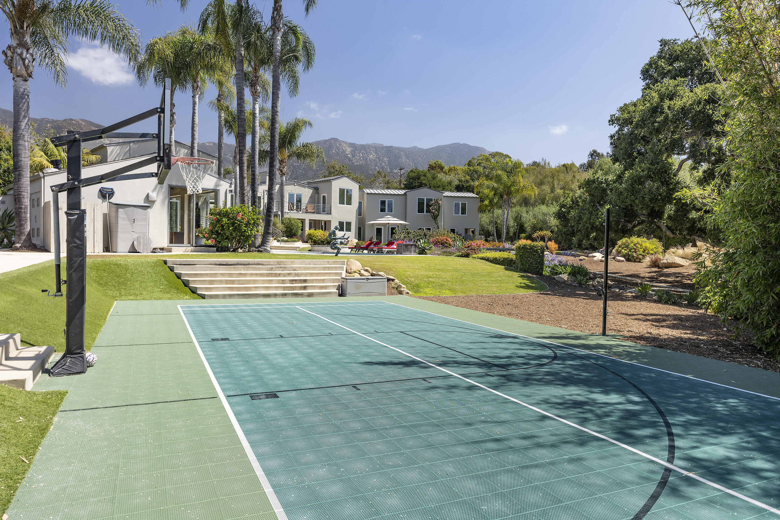 495 Santa Rosa Lane Montecito, CA 93108 - Photo 21 of 36 15