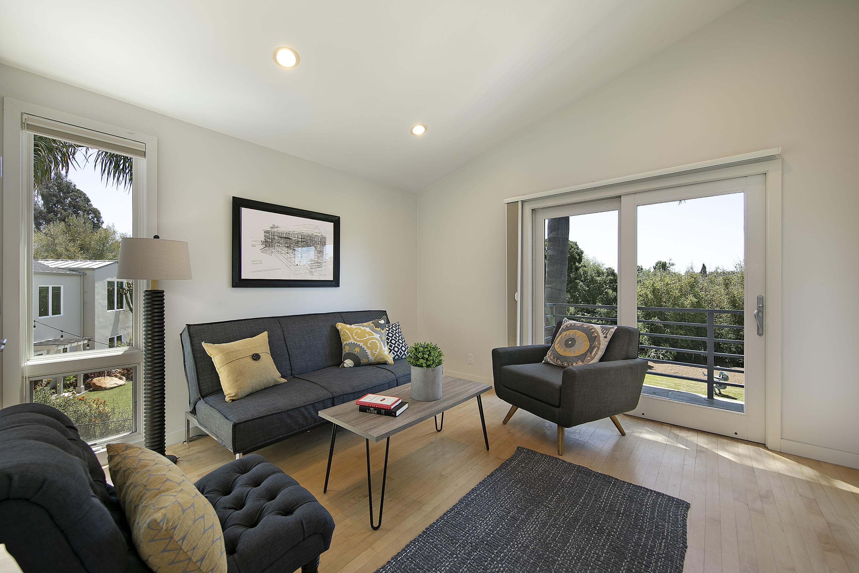 495 Santa Rosa Lane Montecito, CA 93108 - Photo 28 of 36 35