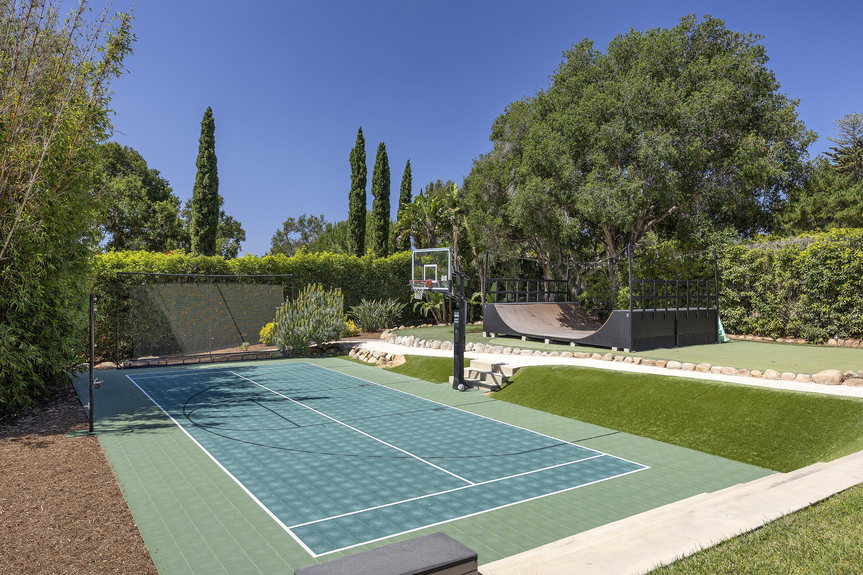 495 Santa Rosa Lane Montecito, CA 93108 - Photo 33 of 36 17