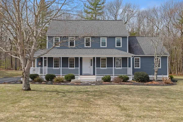 $679,900 | 33 Douglas Hill Way, Douglas, MA 01516