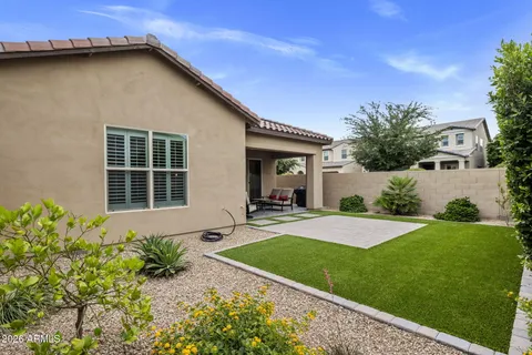 $925,000 | 6610 East Marisa Lane, Phoenix, AZ 85054