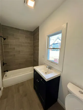 $2,000 | 106 Ball Street, Unit 1, Port Jervis, NY 12771