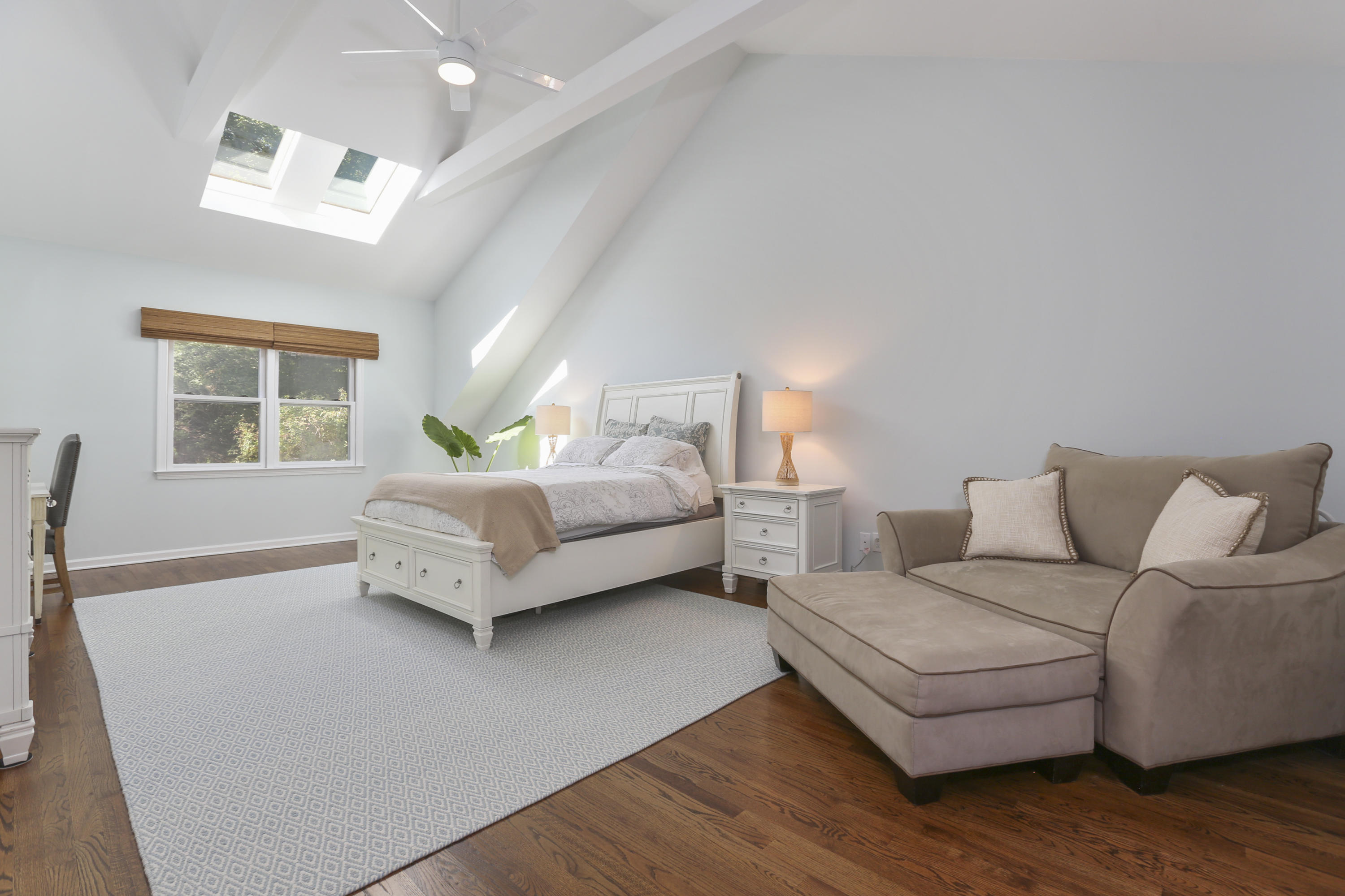 91 Gardiner Street Darien, CT 06820 - Photo 17 of 33 a living room with furniture and a couch