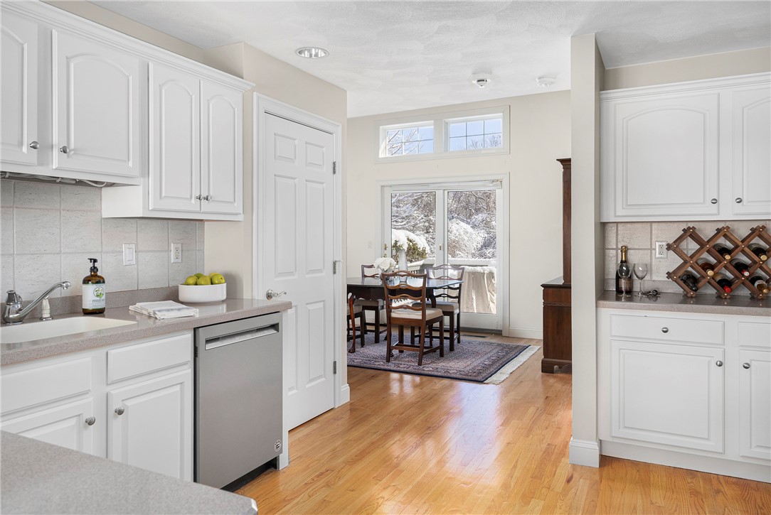 22 Channel View, Unit 3 Warwick, RI 02889 - Photo 11 of 39 Gallery Image 11