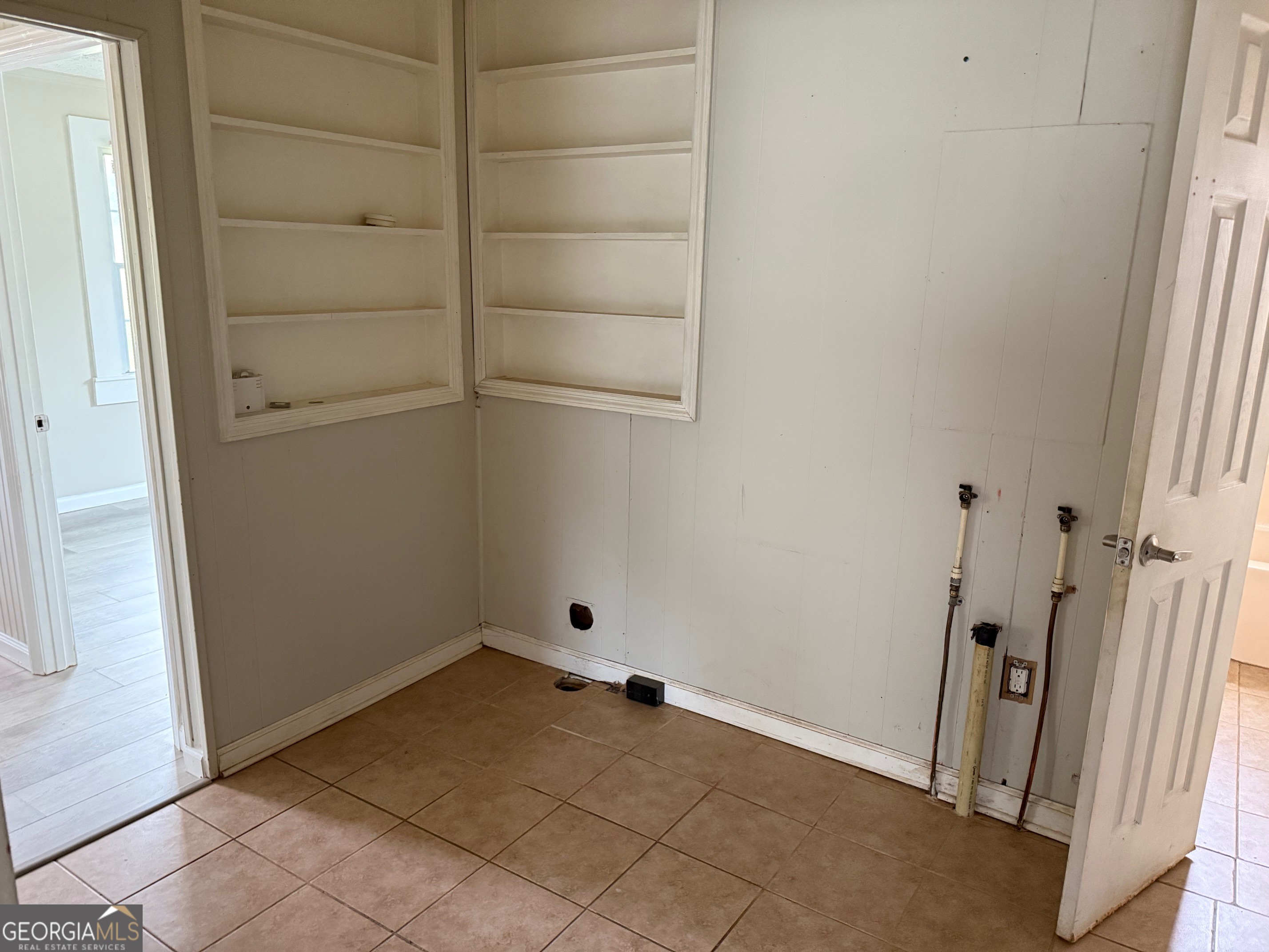 129 R Street Southwest Thomaston, GA 30286 - Photo 7 of 14