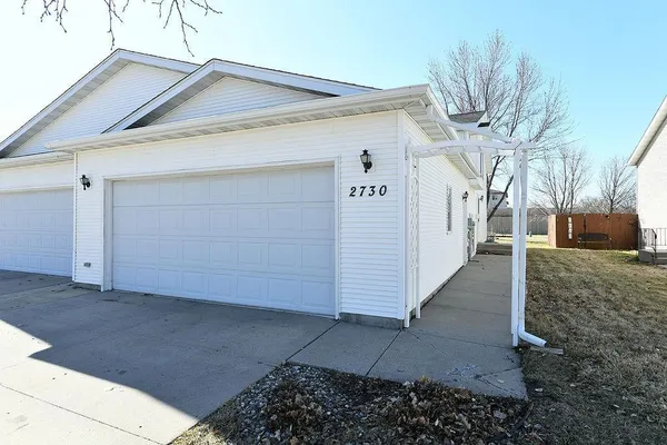 $255,000 | 2730 35th Avenue South, Fargo, ND 58104