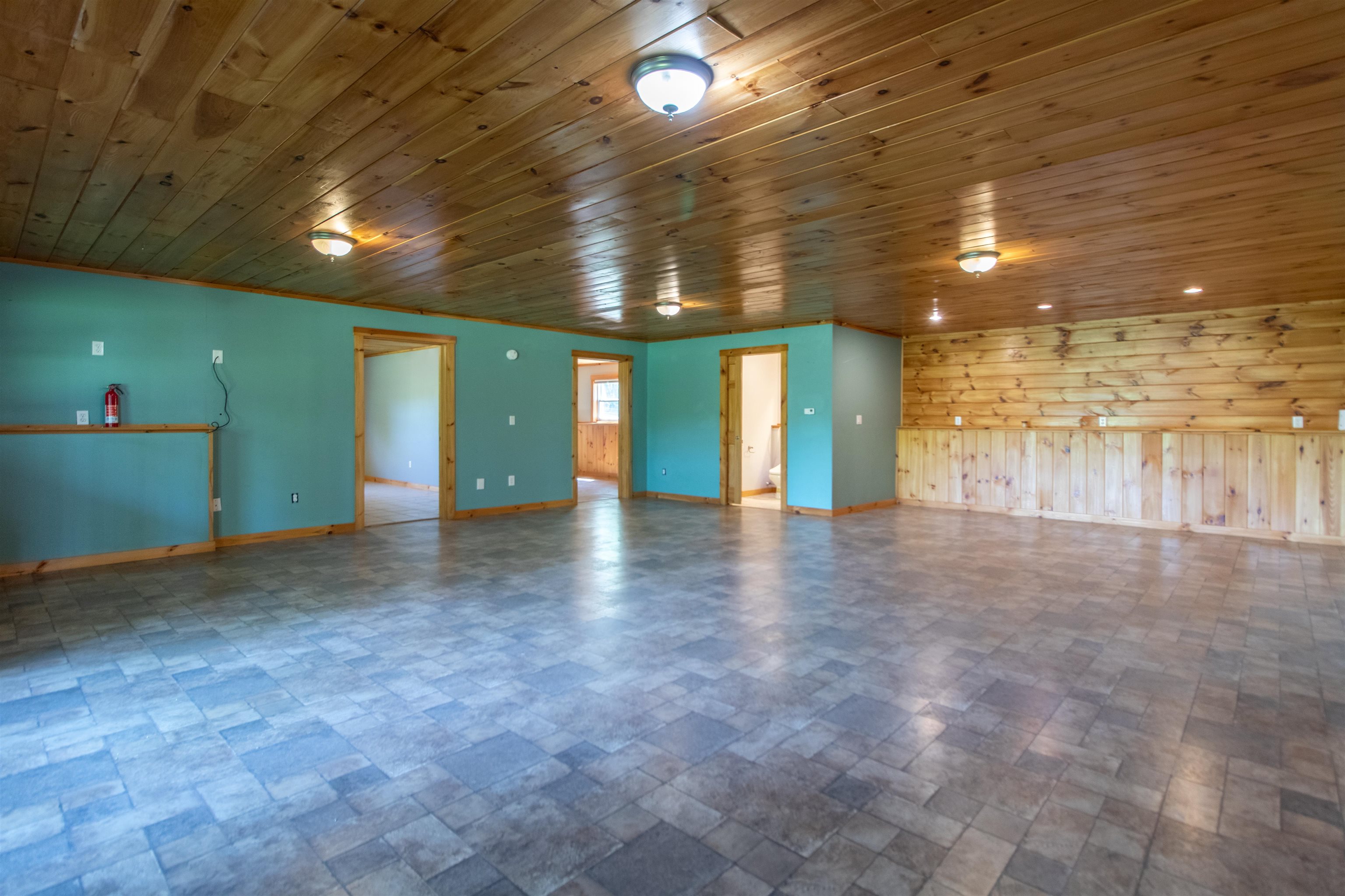 2111 Beebe Road Derby, VT 05855 - Photo 34 of 44