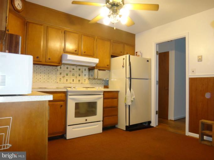 2801 Kingsway Road Fort Washington, MD 20744 - Photo 13 of 18 Kitchen