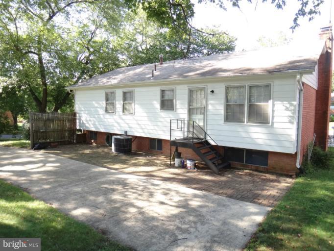 2801 Kingsway Road Fort Washington, MD 20744 - Photo 16 of 18 Exterior (Rear)