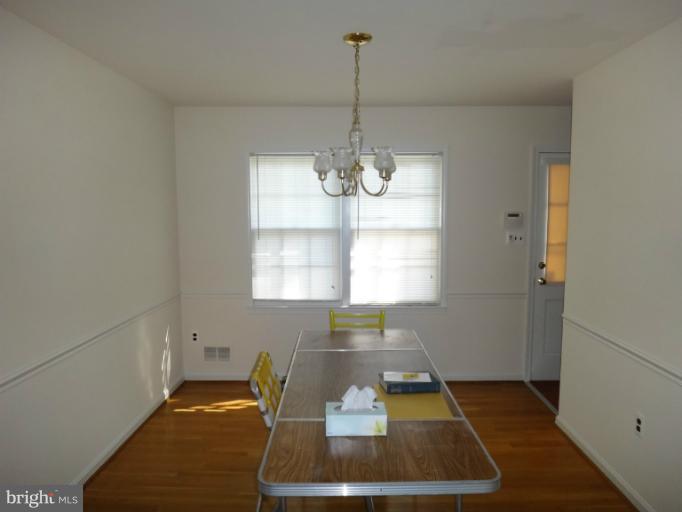 2801 Kingsway Road Fort Washington, MD 20744 - Photo 4 of 18 Dining Room