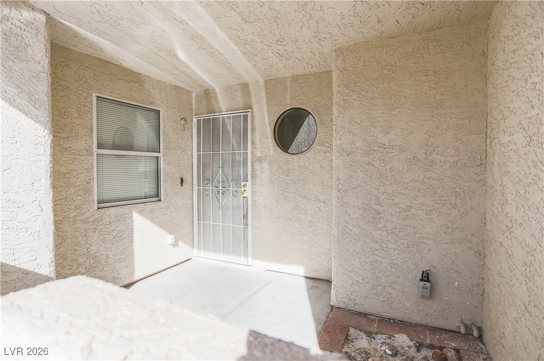 6250 West Flamingo Road, Unit 18 Las Vegas, NV 89103 - Photo 3 of 27