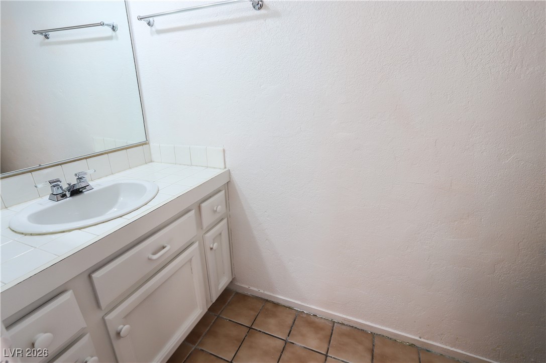 6250 West Flamingo Road, Unit 18 Las Vegas, NV 89103 - Photo 10 of 27