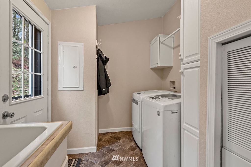 375 Boundary Road Kalama, WA 98625 - Photo 12 of 36 Gallery Image 12
